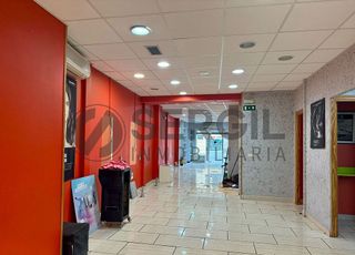 Local comercial en alquiler en Centro en Segovia