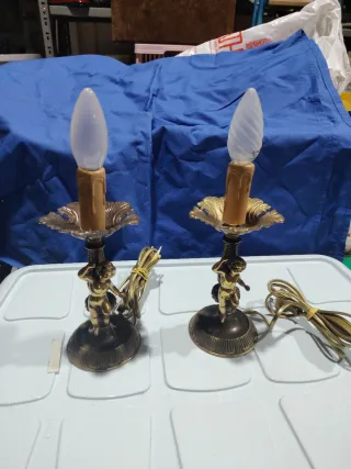 Coppia di abat-jour in bronzo dorato