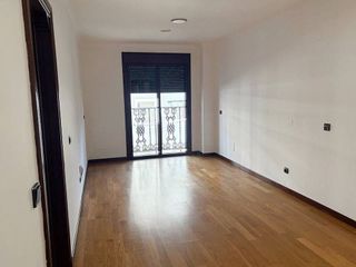 Piso en alquiler en Santa Catalina - Canteras en Palmas de Gran Canaria(Las)