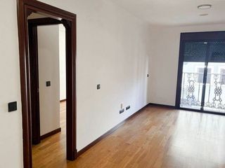 Piso en alquiler en Santa Catalina - Canteras en Palmas de Gran Canaria(Las)