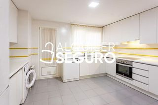 Piso en alquiler en Ensanche en Alcalá de Henares