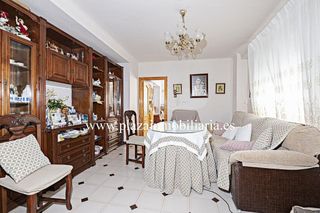 Chalet en venta en Lucena