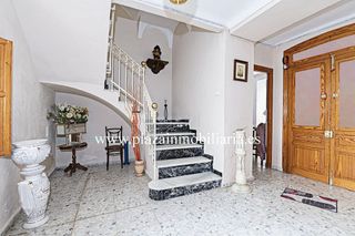 Chalet en venta en Lucena