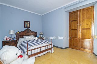 Chalet en venta en Lucena