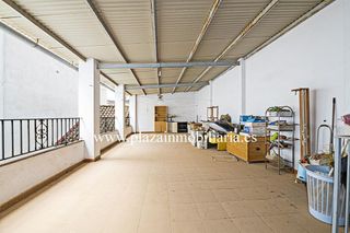 Chalet en venta en Lucena