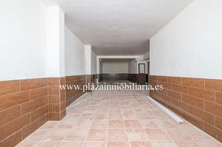 Casa en venta en Lucena