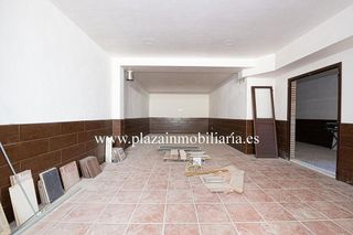 Casa en venta en Lucena