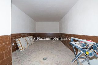 Casa en venta en Lucena