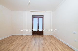 Casa en venta en Lucena