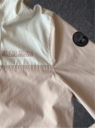 Chaqueta Ligera Napapijri con Capucha