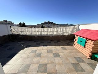 Casa adosada en venta en Alcalá la Real