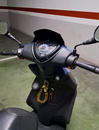 Kymco Agility City Scooter Azul