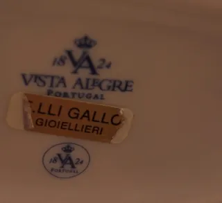 Vaso decorativo bianco e oro