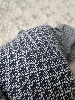 Chaqueta Zara cremallera y bolsillos