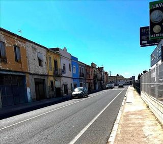 Chalet en venta en L'Alquenència en Alzira