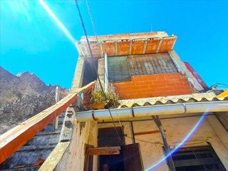 Chalet en venta en L'Alquenència en Alzira