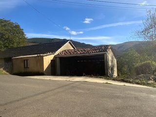 Chalet en venta en Valdés