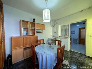 Chalet en venta en Linares