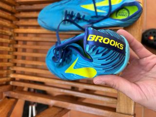 Zapatillas Brooks Clavos Talla 47