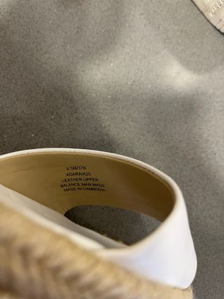 Sandalias Karl Lagerfeld Blancas  39-40  cm25