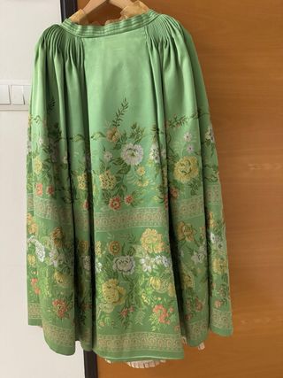 Falda Fallera Verde con Flores