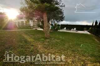 Chalet en venta en Oliva Playa en Oliva