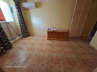 Casa adosada en venta en Alcalá del Río