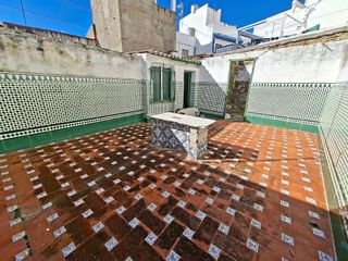 Casa adosada en venta en Alcalá del Río