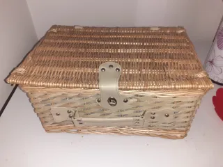 Cassetta picnic in vimini