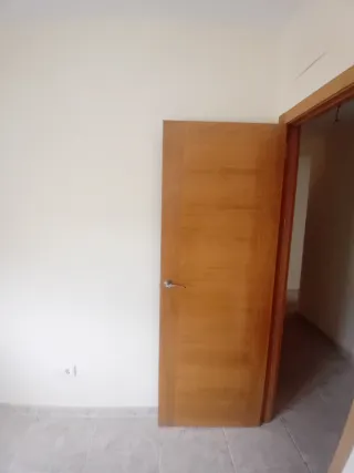 Se vende 32 puertas de paso