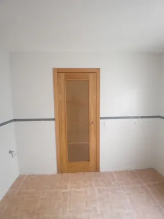 Se vende 32 puertas de paso