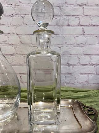 Pareja de licoreras antiguas