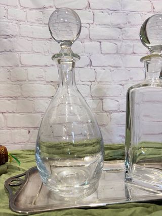 Pareja de licoreras antiguas