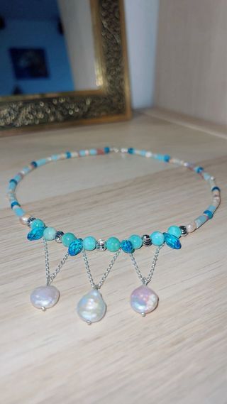 Collar elegante piedras y perlas naturales