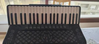 Acordeón Ballone Burini 120 Bajos Profesional