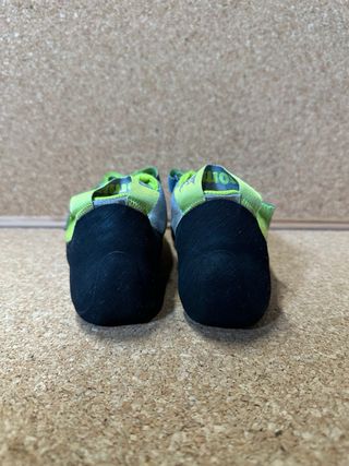 Pies de gato Simond Vibram verde talla 38