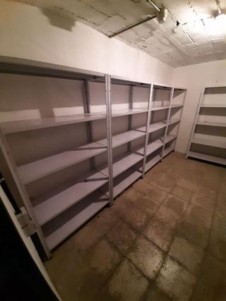 Trastero en venta en Colores - Entreparques en Sevilla