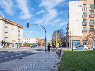 Local comercial en venta en Maria Auxiliadora - Barriada LLera en Badajoz
