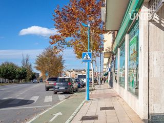 Local comercial en venta en Maria Auxiliadora - Barriada LLera en Badajoz