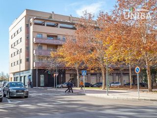 Local comercial en venta en Maria Auxiliadora - Barriada LLera en Badajoz