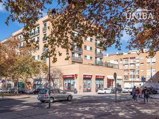 Local comercial en venta en Maria Auxiliadora - Barriada LLera en Badajoz