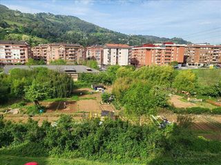 Terreno en venta en Valle de Trápaga-Trapagaran