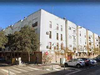 Garaje en venta en Pino Montano - Consolación - Las Almenas en Sevilla