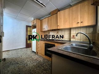 Piso en venta en Dolores