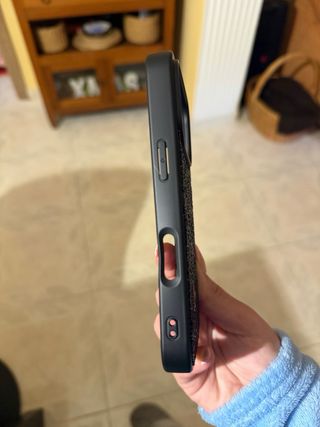 Funda Swarovski iPhone 17 Pro Negra