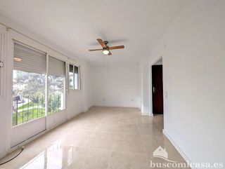 Piso en venta en Linares