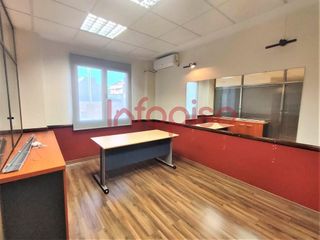 Oficina en venta en Valdepeñas