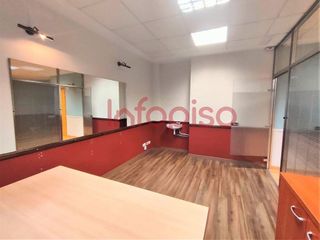 Oficina en venta en Valdepeñas
