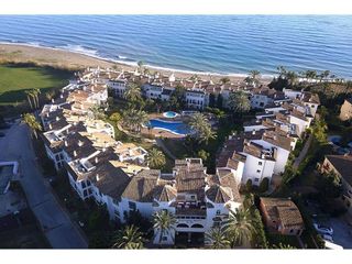 Local comercial en venta en Centro Urbano en Estepona