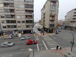 Piso en venta en Residencia en Ourense